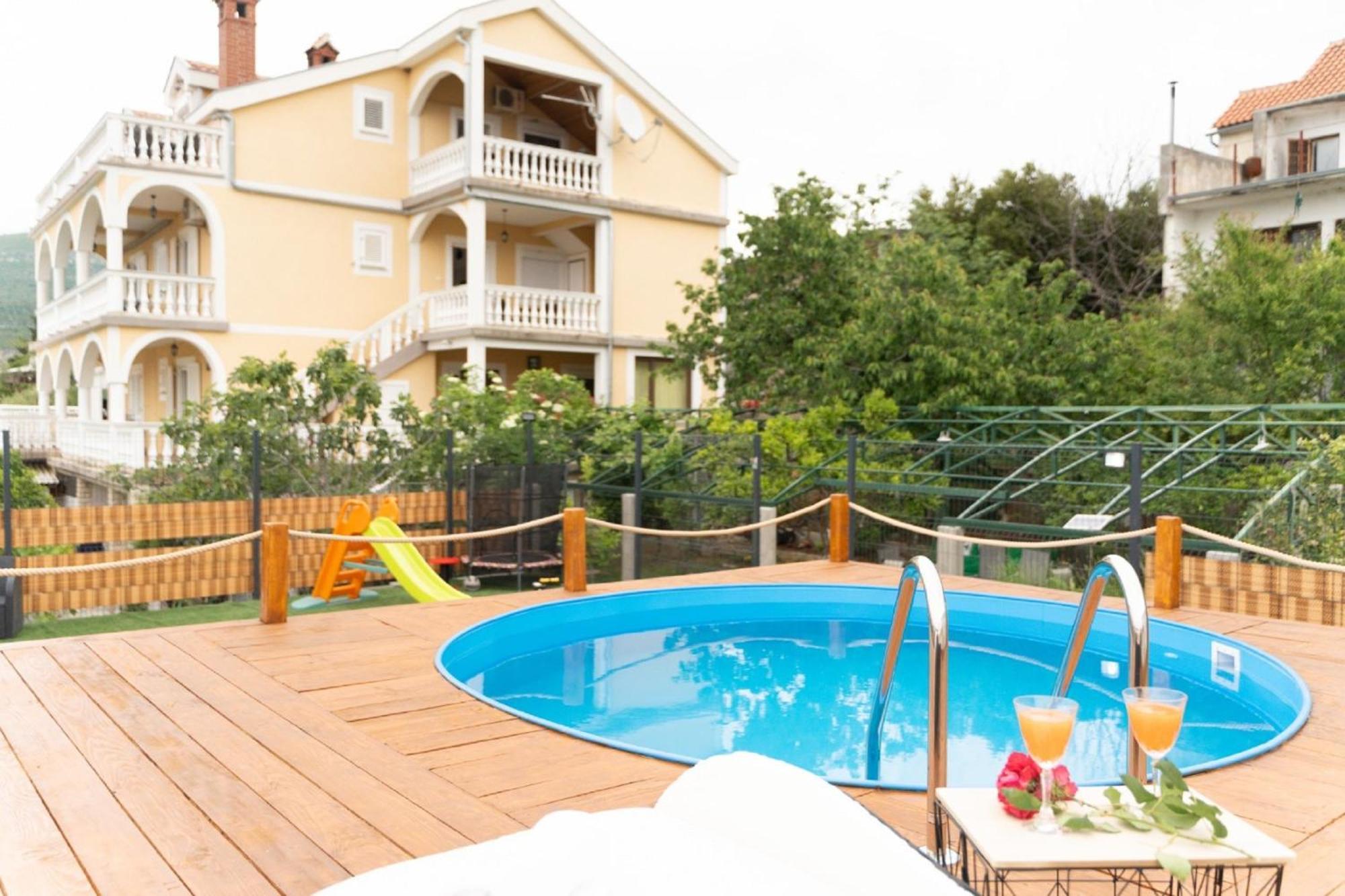 Apartments Milic Gornji Karin Ngoại thất bức ảnh
