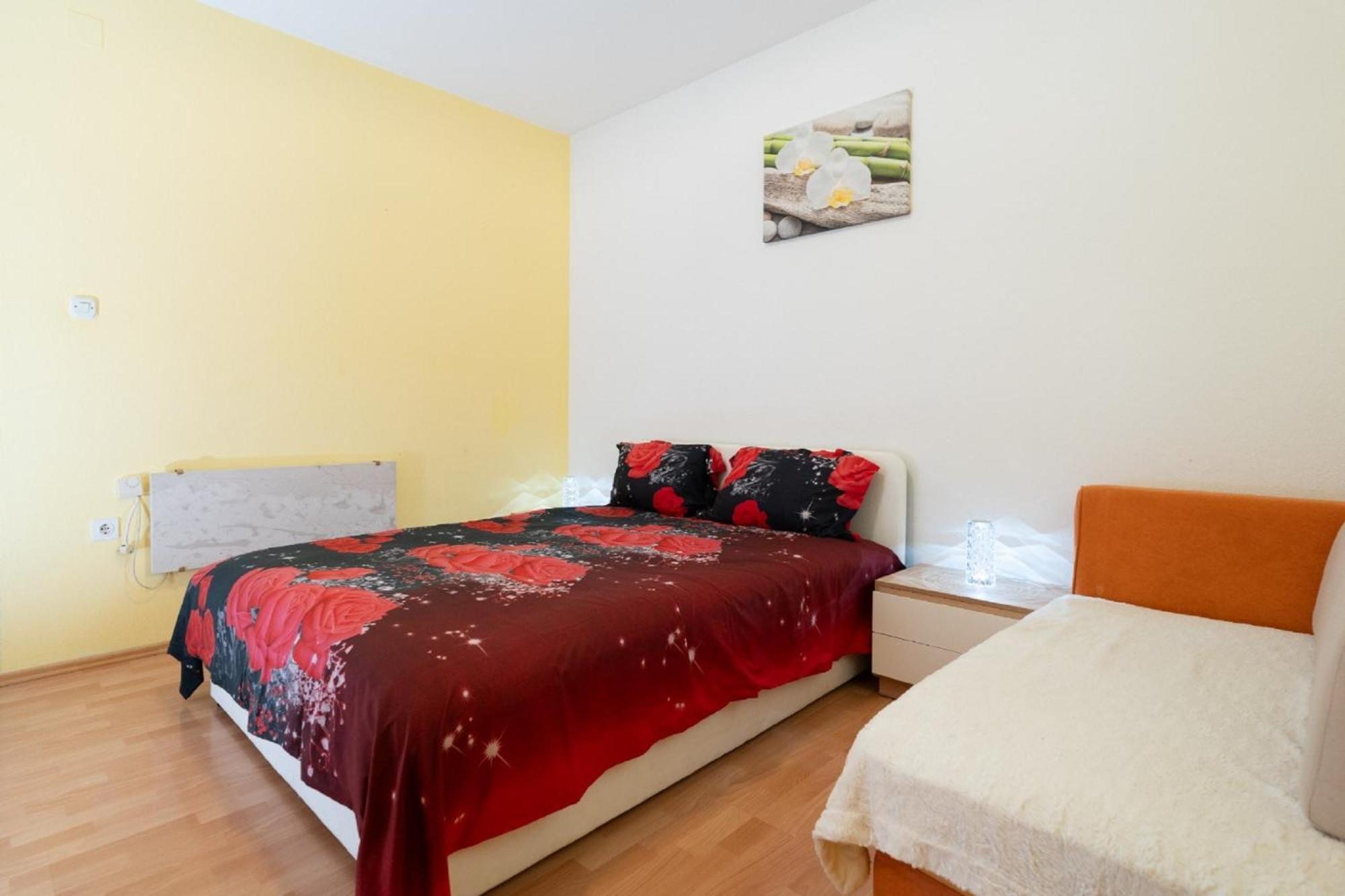 Apartments Milic Gornji Karin Phòng bức ảnh