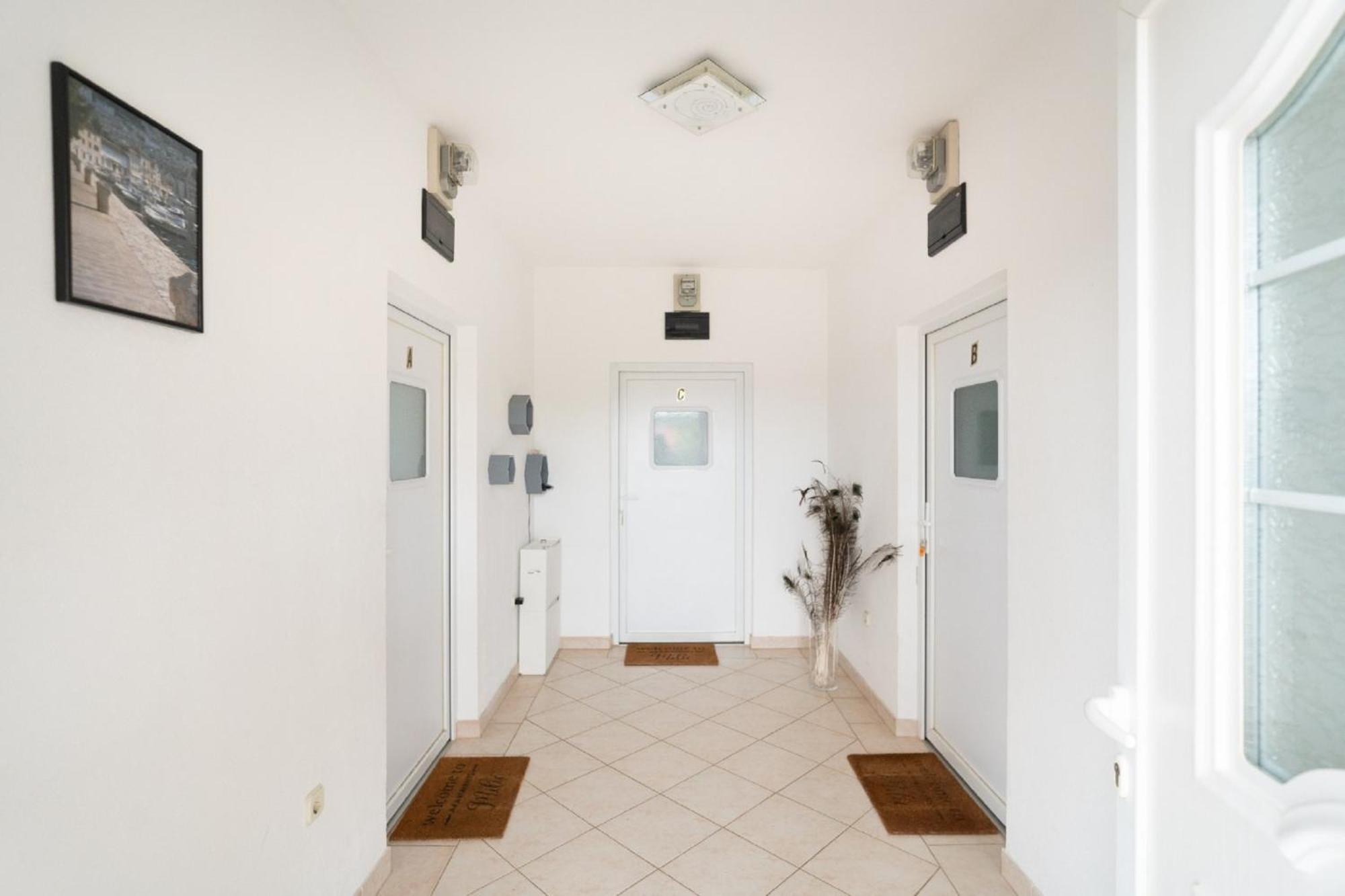 Apartments Milic Gornji Karin Ngoại thất bức ảnh