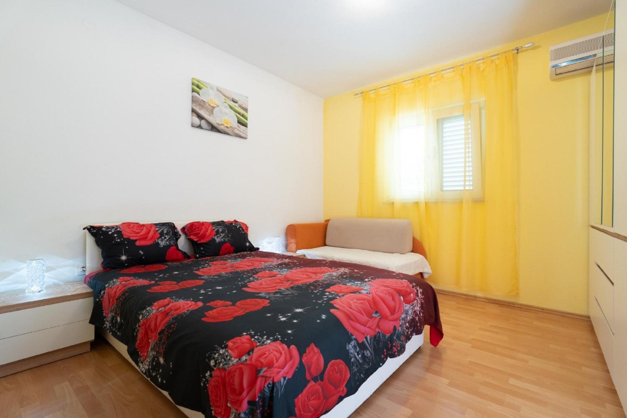 Apartments Milic Gornji Karin Ngoại thất bức ảnh